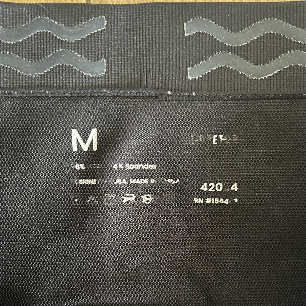 Shapermint Women’s Shaping Midnight Black Shapewear Capri Length Leggings Size M - Picture 5 of 5